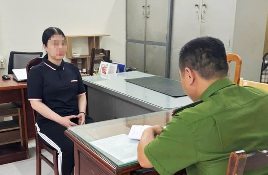 Nguyễn Thị Thanh Ngọc tại cơ quan điều tra. 