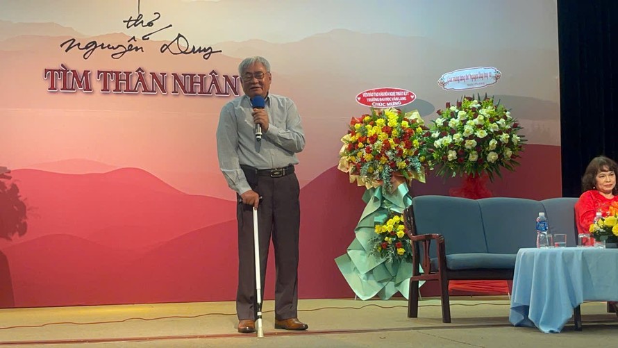 Nhà thơ Nguyễn Duy sinh năm 1947 tại Thanh Hóa, ông là tác giả "Tre Việt Nam" được giảng dạy trong sách giáo khoa lâu nay