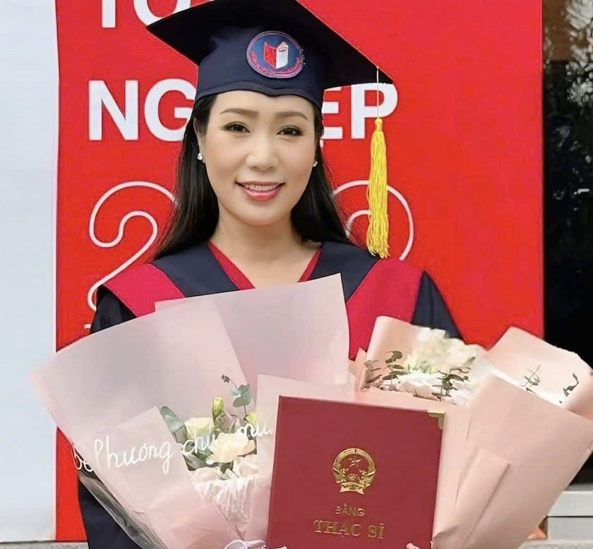 NSND Trịnh Kim Chi vừa học xong cao học