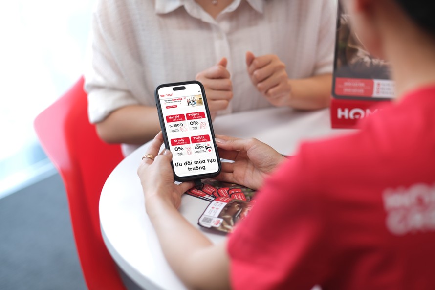 - Hành trang vững chắc, tự tin đến trường cùng Home Credit