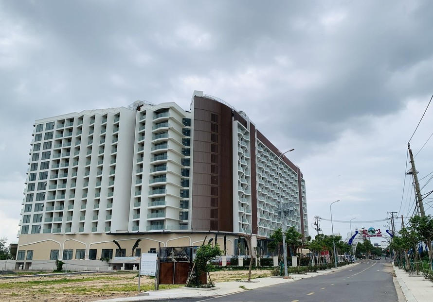 Dự án Charm Resort Long Hải chậm bàn giao khiến nhiều khách hàng gặp khó.