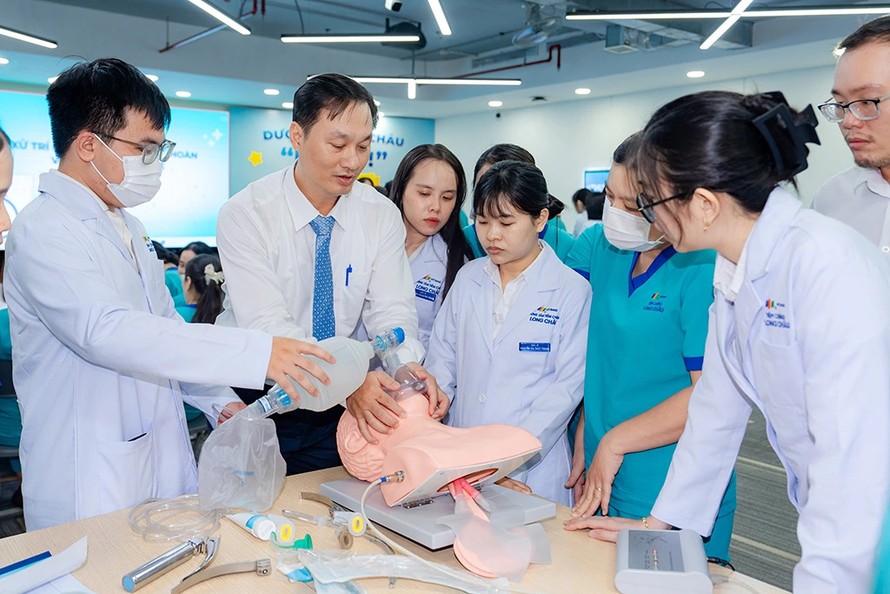 Long Châu nhận Huy hiệu từ tổ chức quốc tế EcoVadis