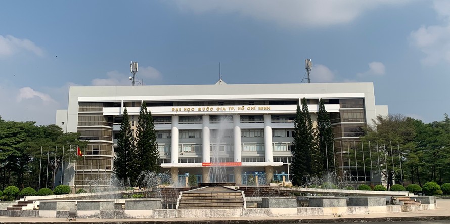 ĐHQG TP.HCM sẽ rà soát vấn đề liên quan “chứng chỉ nội bộ”.