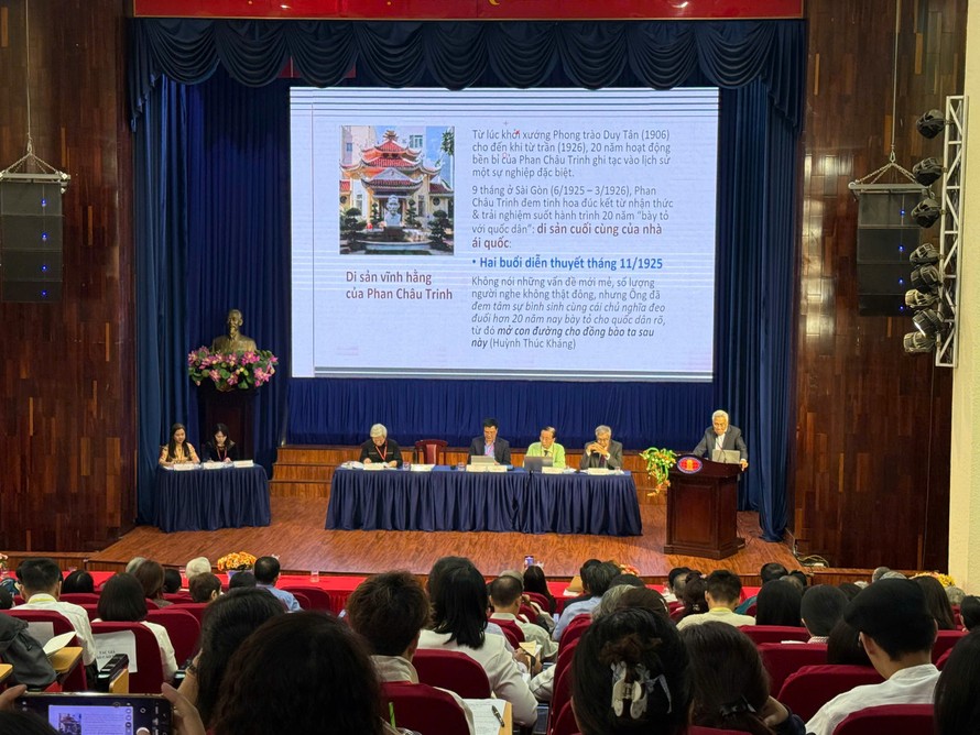 Toàn cảnh Hội thảo kỷ niệm 100 năm ngày mất chí sĩ Phan Châu Trinh