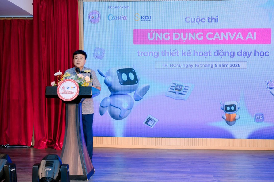 Ông Võ Thiện Cang - Giám đốc Trung tâm Thông tin và Chương trình Giáo dục, Sở Giáo dục và Đào tạo Thành phố Hồ Chí Minh, phát biểu tại sự kiện.