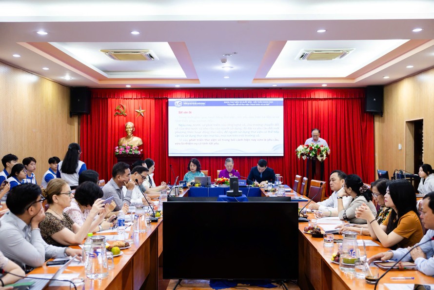 Hội thảo “Chuyển đổi số ngành thư viện: thách thức và cơ hội”