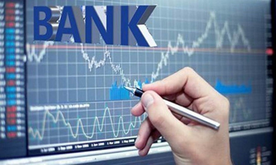 Nhóm cổ phiếu ngân hàng vẫn là “điểm sáng” của thị trường chứng khoán.