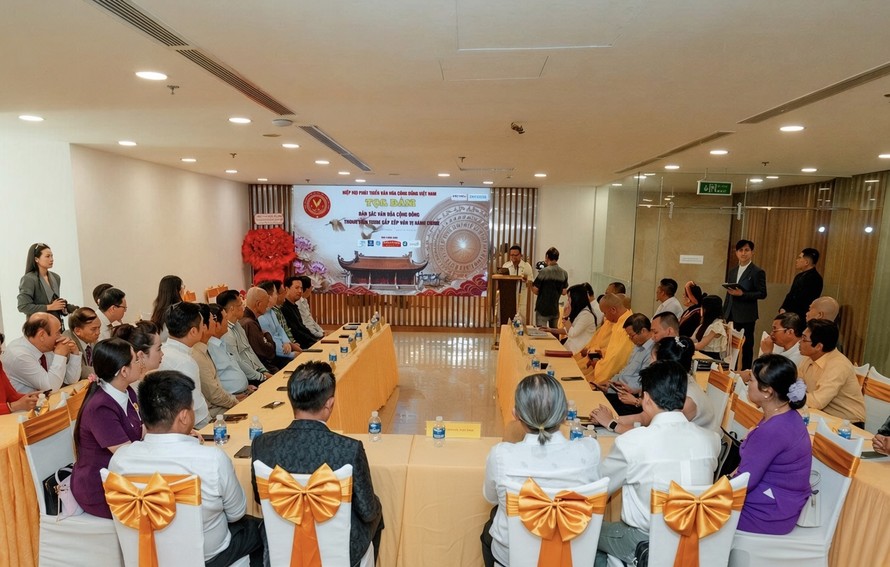 Sáp nhập địa giới, không để đứt gãy mạch văn hóa cộng đồng.