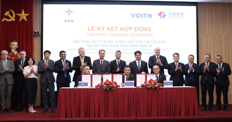 Lễ ký kết Hợp đồng 