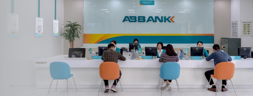 Nợ xấu ngân hàng ABBank tăng 92% trong 9 tháng.