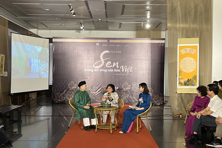 Quang cảnh buổi toạ đàm.