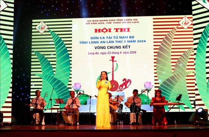 Khai mạc Hội thi "Đờn ca Tài tử Nam Bộ" tỉnh Long An lần III