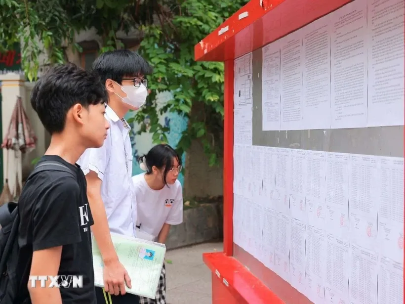 Thí sinh dự thi vào lớp 10. Ảnh: Hoàng Hiếu/TTXVN.