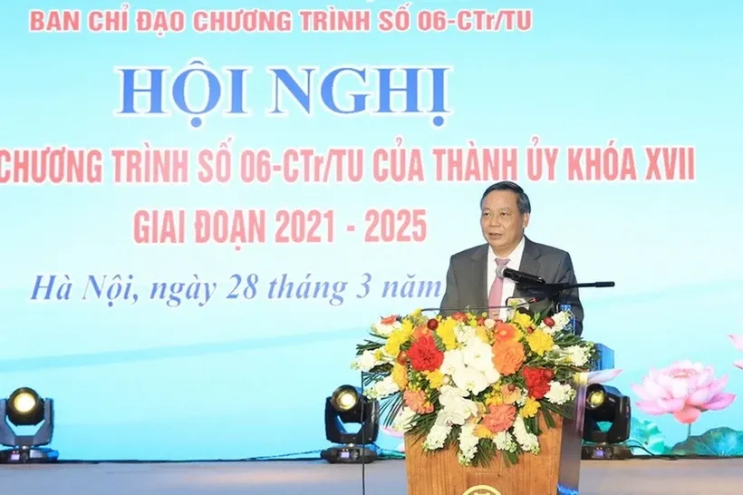 Phó Bí thư Thường trực Thành ủy Nguyễn Văn Phong phát biểu chỉ đạo. Ảnh: Cổng thông tin điện tử thành phố Hà Nội.