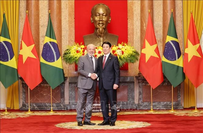 Chủ tịch nước Lương Cường với Tổng thống Cộng hòa Liên bang Brazil Luiz Inácio Lula da Silva. Ảnh: Lâm Khánh/TTXVN.