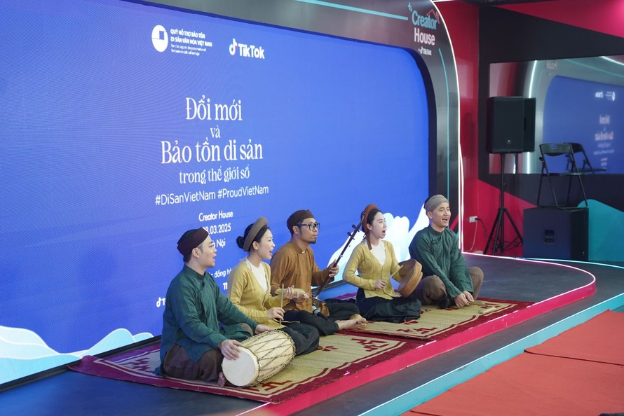 Khởi động chiến dịch "Đổi mới và Bảo tồn di sản trong thế giới số"