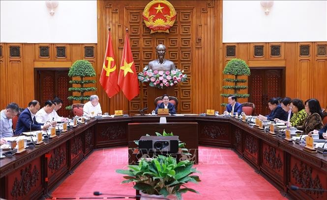 Thủ tướng Phạm Minh Chính chủ trì cuộc họp. Ảnh: Dương Giang/TTXVN.