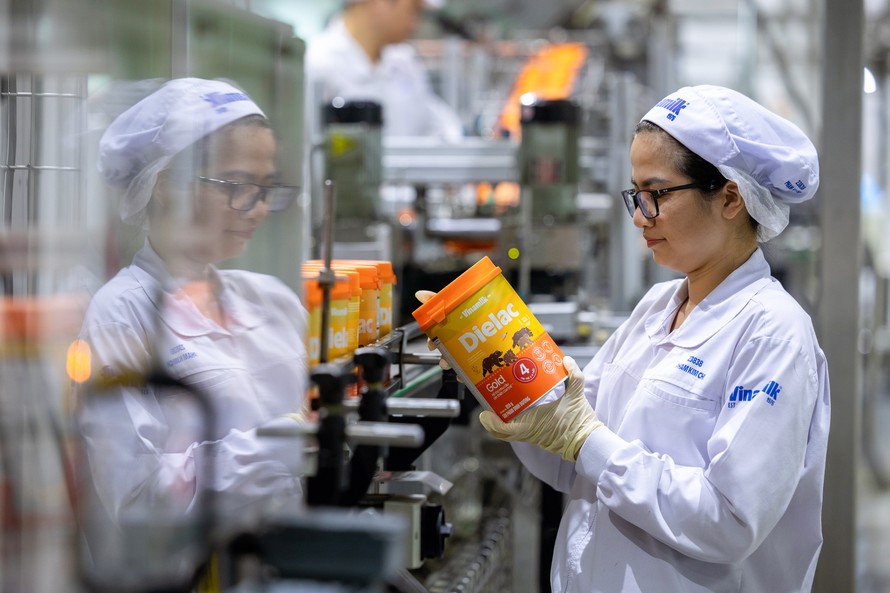 Vinamilk tiên phong đẩy mạnh đầu tư công nghệ sản xuất, tung mới nhiều sản phẩm