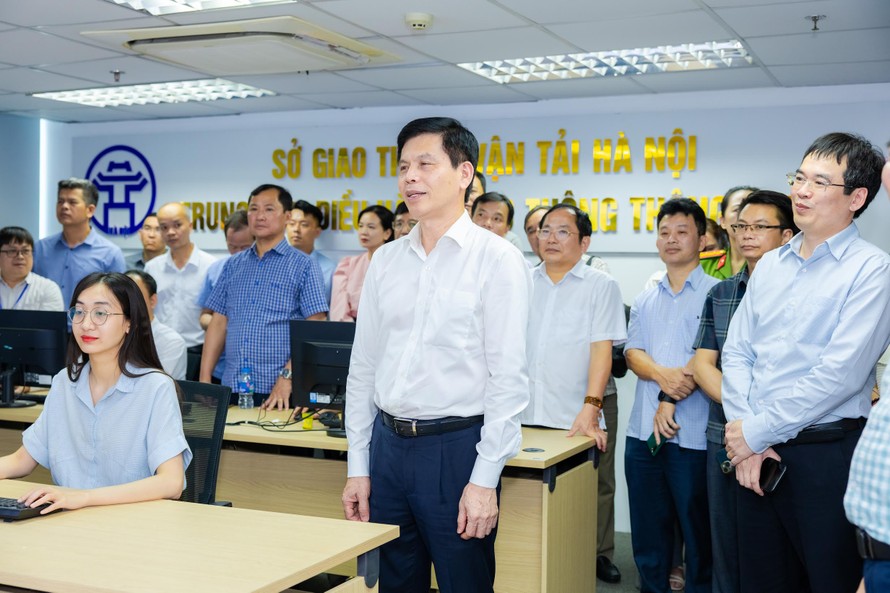 Viettel đồng hành cùng Bộ Xây dựng thúc đẩy giao thông thông minh tại Việt Nam.