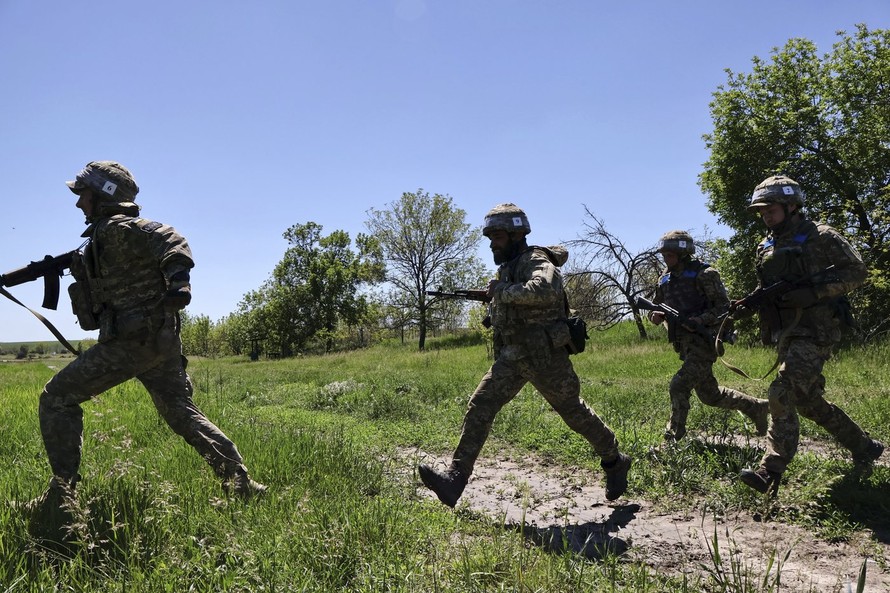 Quân đội Nga xây dựng vành đai an ninh ở biên giới với Ukraine