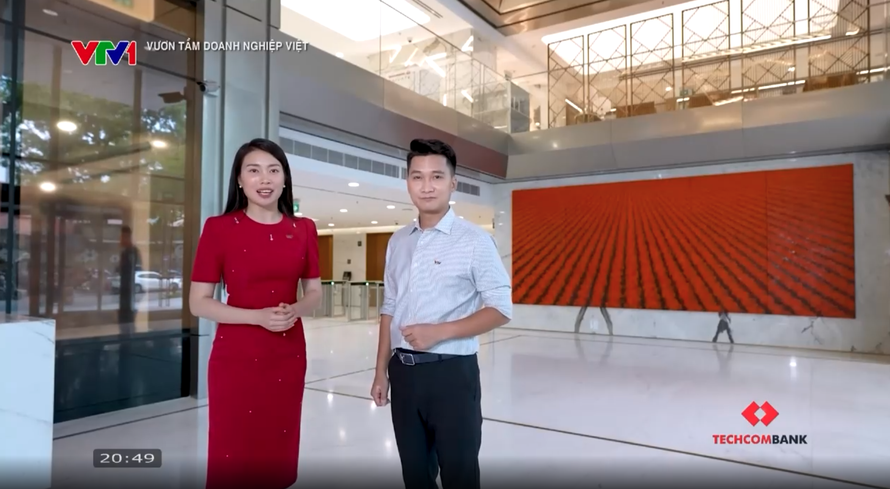 Techcombank đồng hành cùng Chương trình “Vươn tầm Doanh nghiệp Việt”.