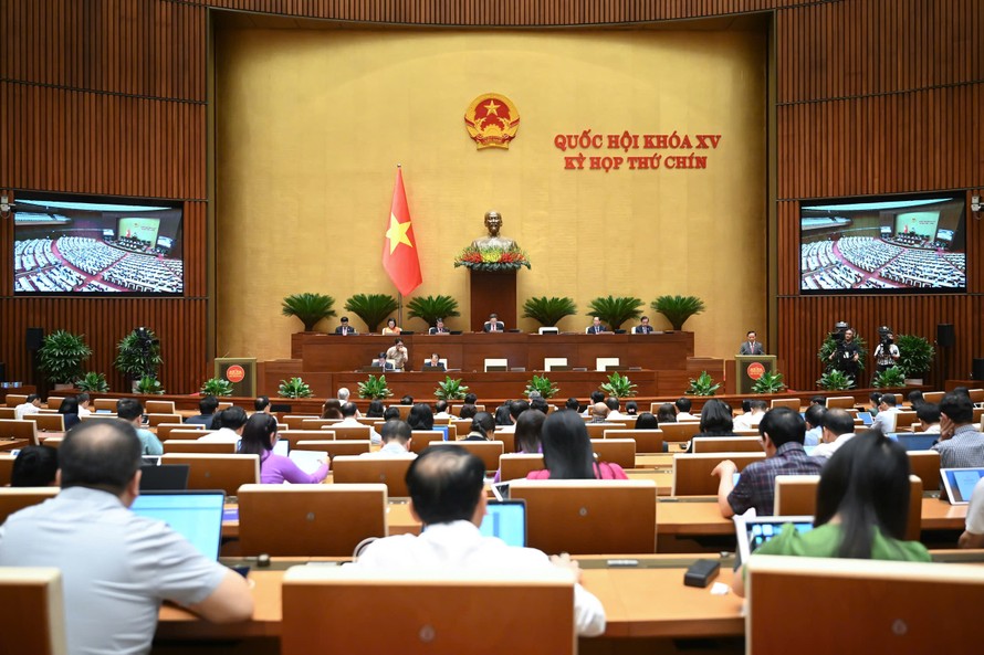 Toàn cảnh Phiên họp