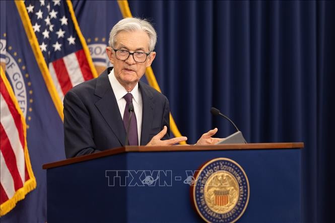 Tổng thống Trump cân nhắc thay thế chủ tịch Fed trong hè này