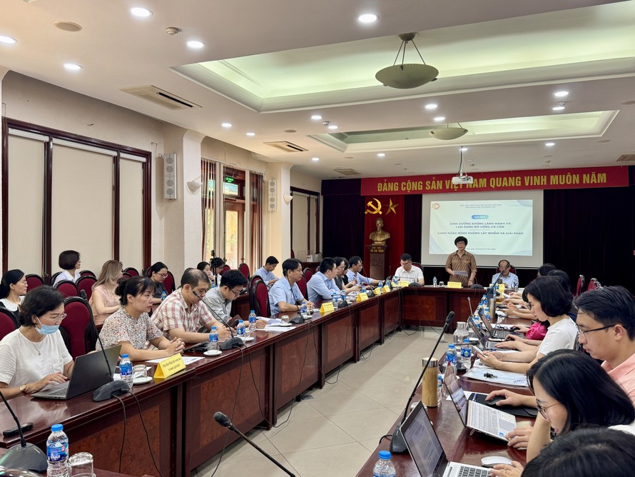 Toàn cảnh buổi toạ đàm.