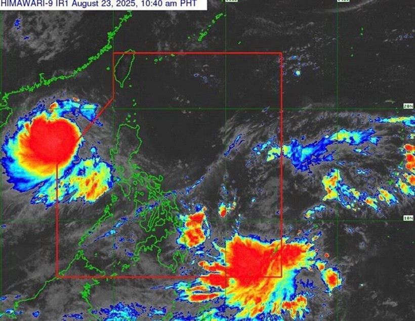 Bão số 5 ở Biển Đông Kajiki và áp thấp gần Biển Đông 08f. Ảnh: PAGASA.