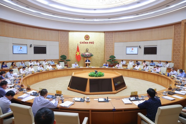Thủ tướng Phạm Minh Chính chủ trì phiên họp Chính phủ tháng 8/2025. Ảnh: VGP/Nhật Bắc.