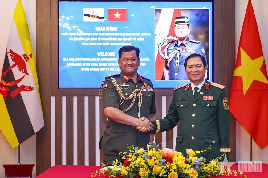 Tổng Tham mưu trưởng Quân đội nhân dân Việt Nam hội đàm với Tư lệnh Quân đội Hoàng gia Brunei