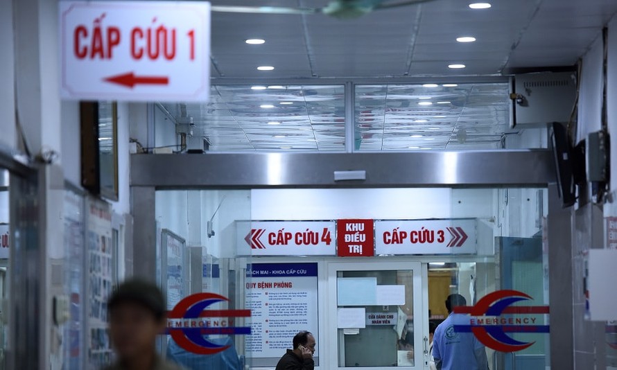 Bộ Y tế: Trực 24/24h, không để gián đoạn cấp cứu, điều trị trong bão số 10