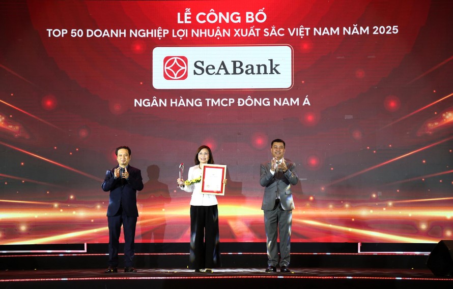 SeABank lần thứ 6 được vinh danh trong Top 50 doanh nghiệp có lợi nhuận xuất sắc nhất Việt Nam năm 2025 