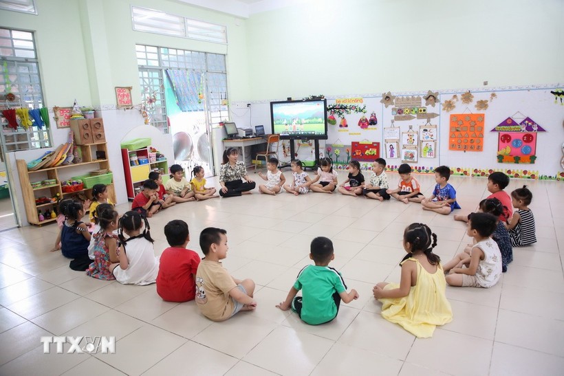 Ưu tiên sử dụng các trụ sở cơ quan dôi dư cho giáo dục mầm non