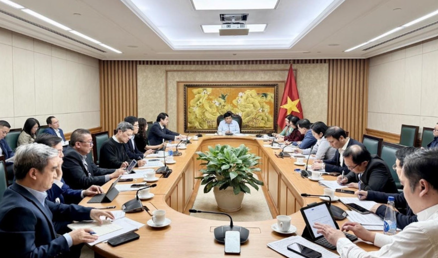 Phó Thủ tướng Nguyễn Chí Dũng chủ trì cuộc họp