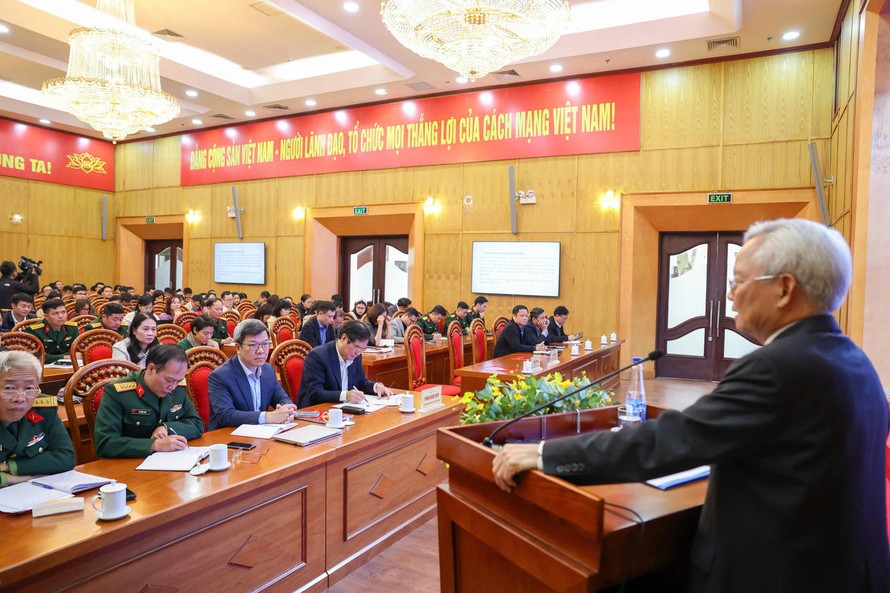 Hội nghị tập huấn báo chí tuyên truyền Đại hội đại biểu toàn quốc lần thứ XIV của Đảng.