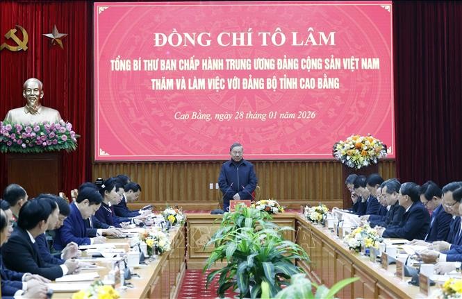 Tổng Bí thư Tô Lâm phát biểu tại buổi làm việc với Ban Chấp hành Đảng bộ tỉnh Cao Bằng. Ảnh: Thống Nhất/TTXVN.