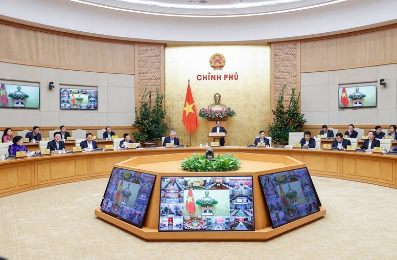 Gợi ý một số nội dung trọng tâm thảo luận, Thủ tướng Phạm Minh Chính đề nghị các đại biểu đánh giá tình hình tháng 1, nhất là những nét mới, đáng lưu ý, các vấn đề nổi lên. Ảnh: VGP/Nhật Bắc.