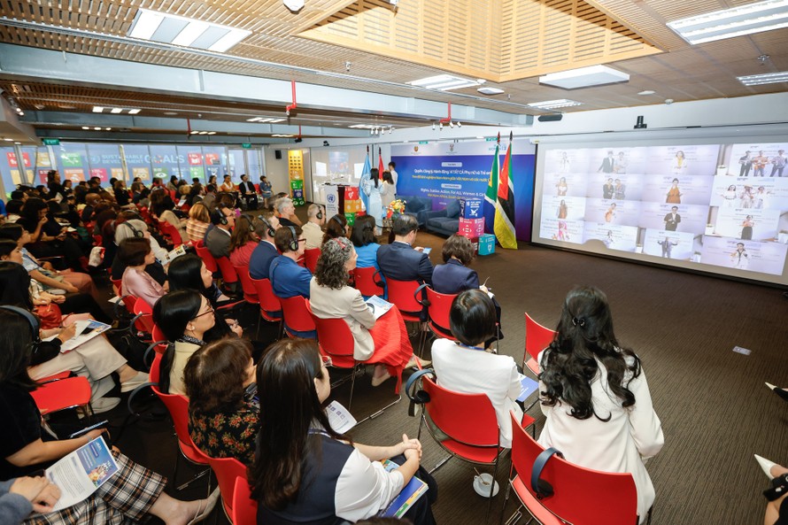 Quang cảnh sự kiện.