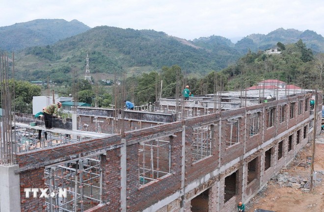 Các trường đã được khởi công giai đoạn 1 dự kiến sẽ hoàn thành trước ngày 30/8/2026. Ảnh: Quý Trung/TTXVN