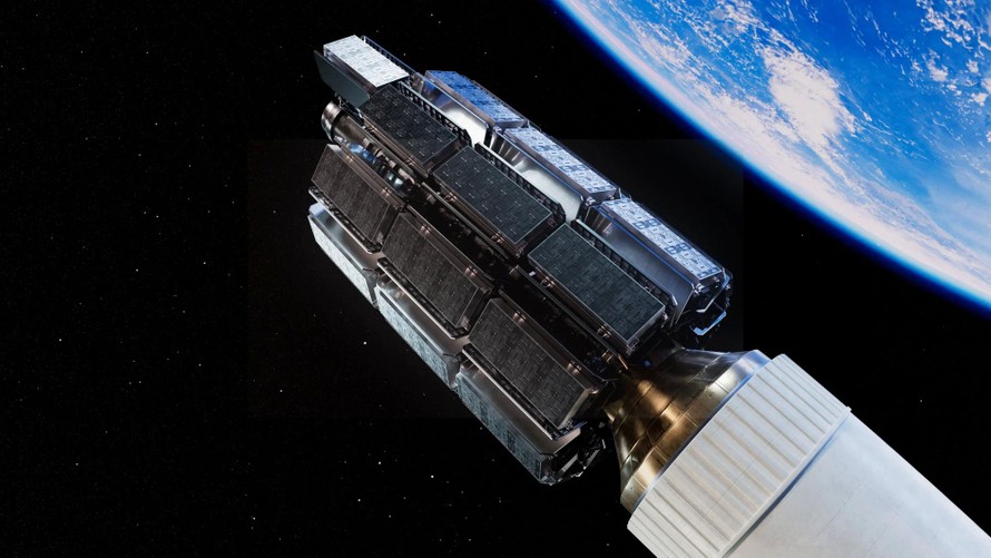 Amazon tăng tốc trong cuộc đua vệ tinh quỹ đạo thấp với Starlink