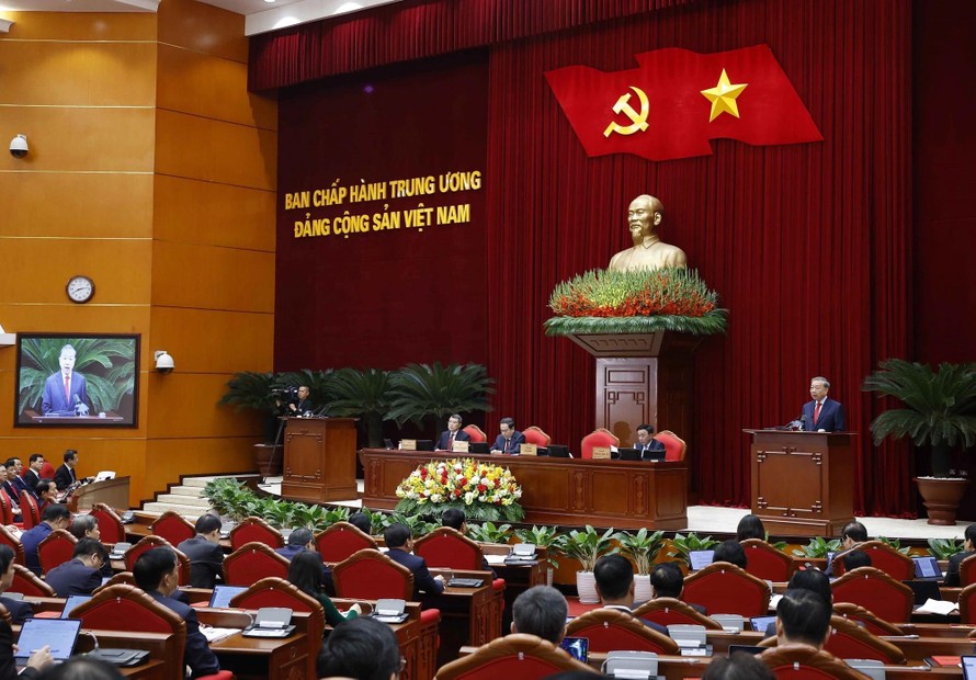 Hội nghị lần thứ hai Ban Chấp hành Trung ương Đảng khoá XIV.