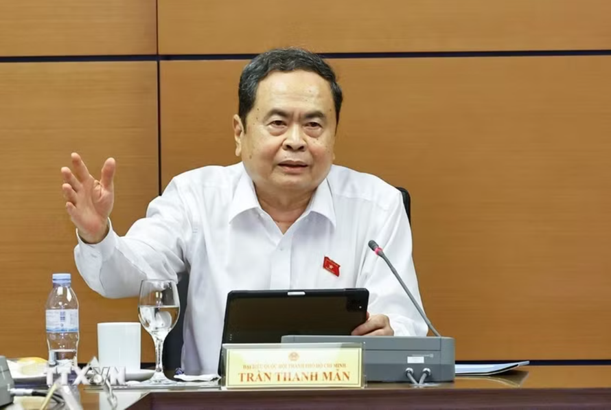 Chủ tịch Quốc hội Trần Thanh Mẫn, đại biểu Quốc hội Thành phố Hồ Chí Minh phát biểu.