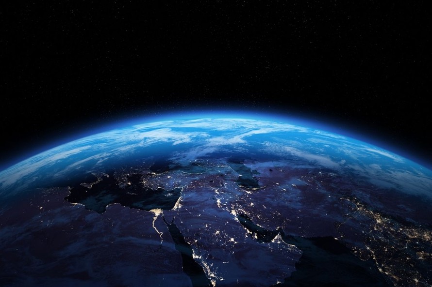 Màn đêm tiết lộ sự thật về những biến động toàn cầu