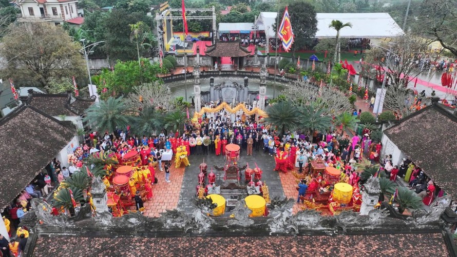 Lễ hội Đền Thánh Nguyễn: Lan tỏa giá trị di sản, khơi nguồn phát triển