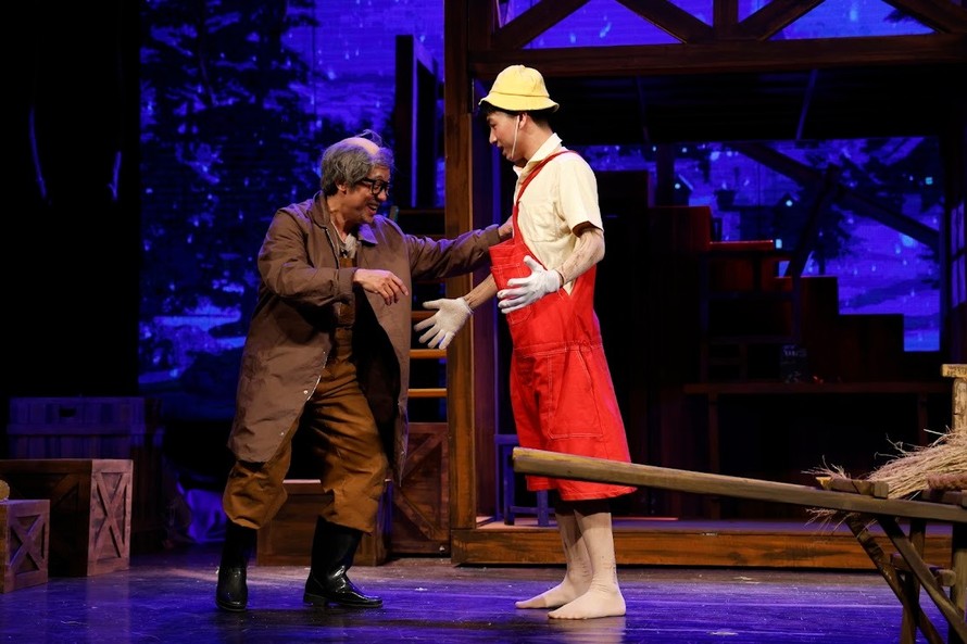 Vở kịch “Pinocchio – Chú bé người gỗ” chuyển thể từ tác phẩm văn học nổi tiếng dành cho thiếu nhi.
