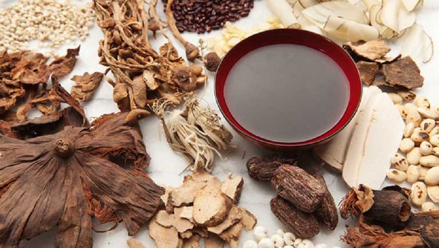 Tử vong sau khi uống viên thuốc đông y ghi chữ nước ngoài