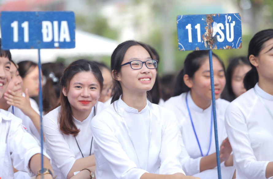 Bộ GDĐT yêu cầu dành thời gian cho HS nghỉ hè, xử lý nghiêm trường vi phạm