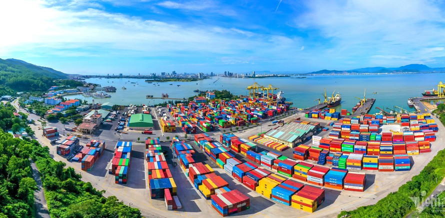 Tăng trưởng hai con số gắn với ổn định kinh tế vĩ mô, kiểm soát lạm phát, bảo đảm các cân đối lớn của nền kinh tế. (Ảnh minh họa)