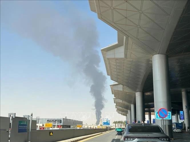 Quốc tế lên án mạnh mẽ vụ tấn công vào sân bay quốc tế ở thủ đô Saudi Arabia